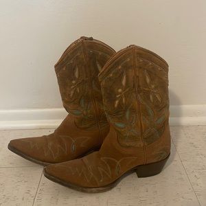 Old gringo cow now boots with aqua detail